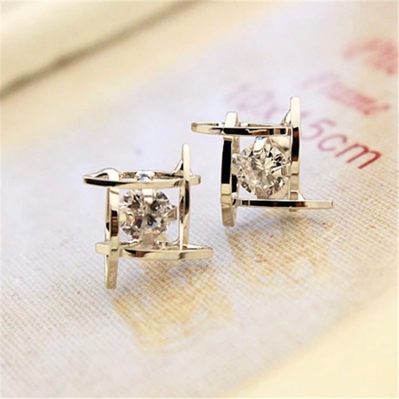 💙💎💲FIRM🛍➕BUNDLE➕🛍4 DISCOUNT! SQUARE CAGED CZ! - Picture 3 of 16